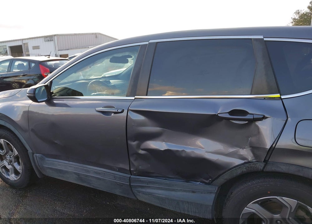 2018 HONDA CR-V EX VIN: 7FARW1H5XJE041058