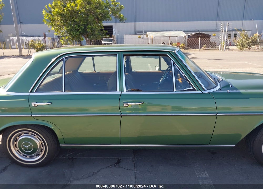 1972 BENZ 280SE VIN: 280SE006112