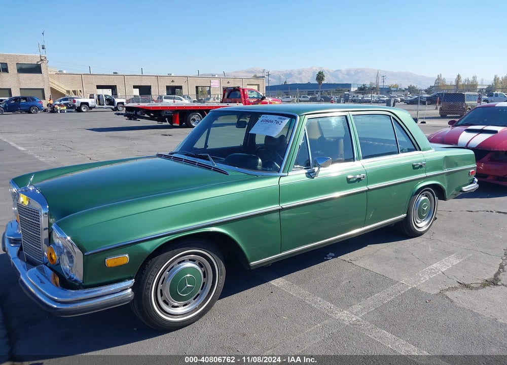 1972 BENZ 280SE VIN: 280SE006112
