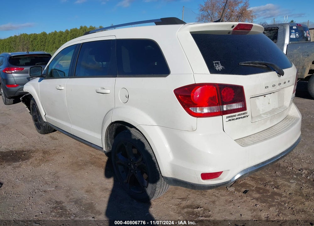 2019 DODGE JOURNEY CROSSROAD VIN: 3C4PDCGG1KT737382