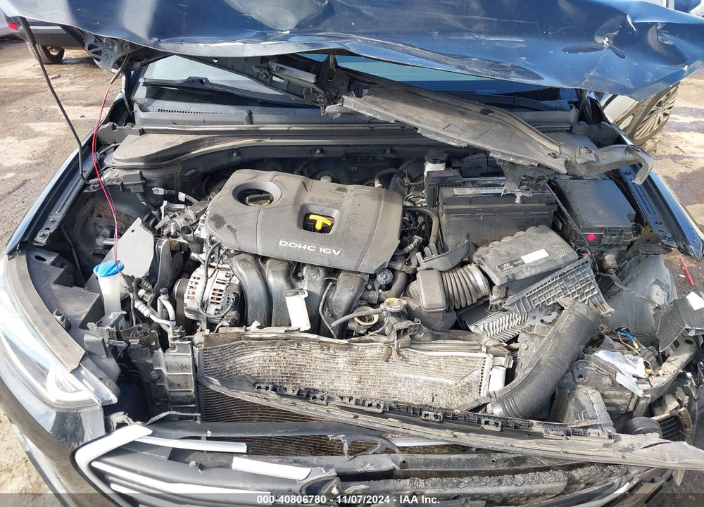 2018 HYUNDAI ELANTRA SEL VIN: 5NPD84LF8JH326585
