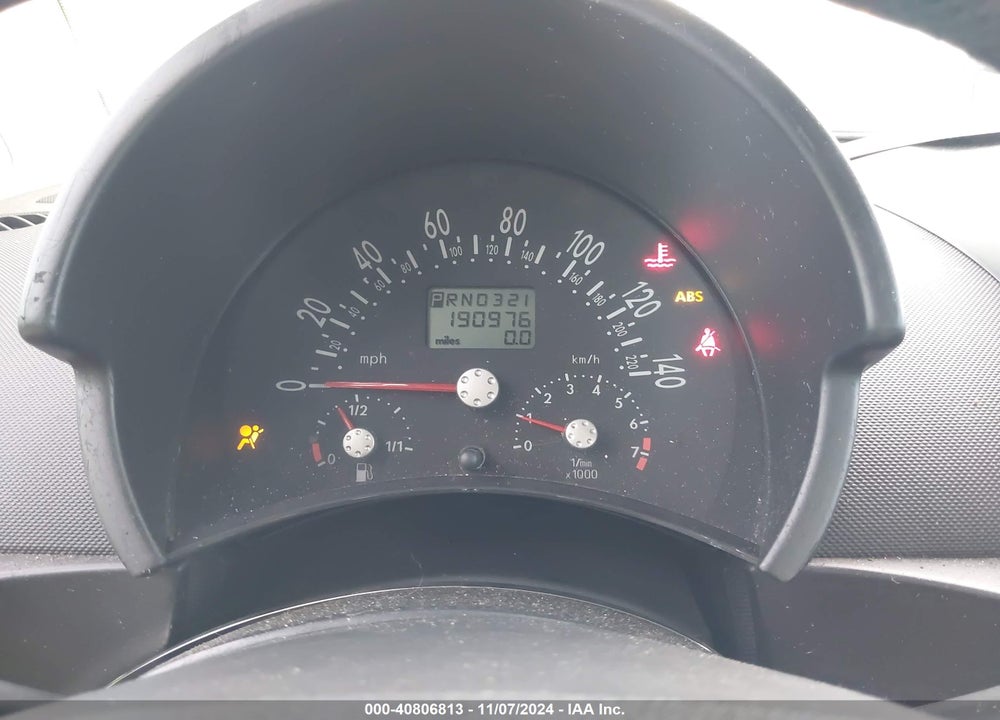 2002 VOLKSWAGEN NEW BEETLE GLS VIN: 3VWCK21C82M452755