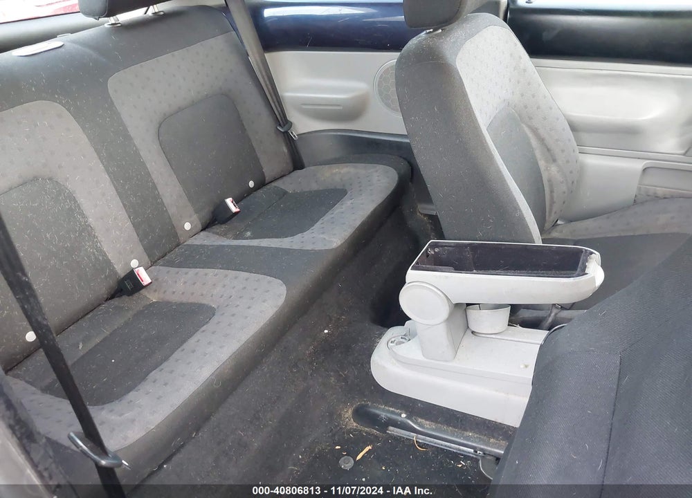 2002 VOLKSWAGEN NEW BEETLE GLS VIN: 3VWCK21C82M452755