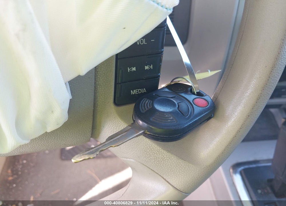 2008 FORD ESCAPE HYBRID VIN: 1FMCU49H68KD29864