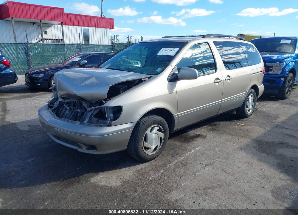 2002 TOYOTA SIENNA VIN: 4T3ZF13C52U503314