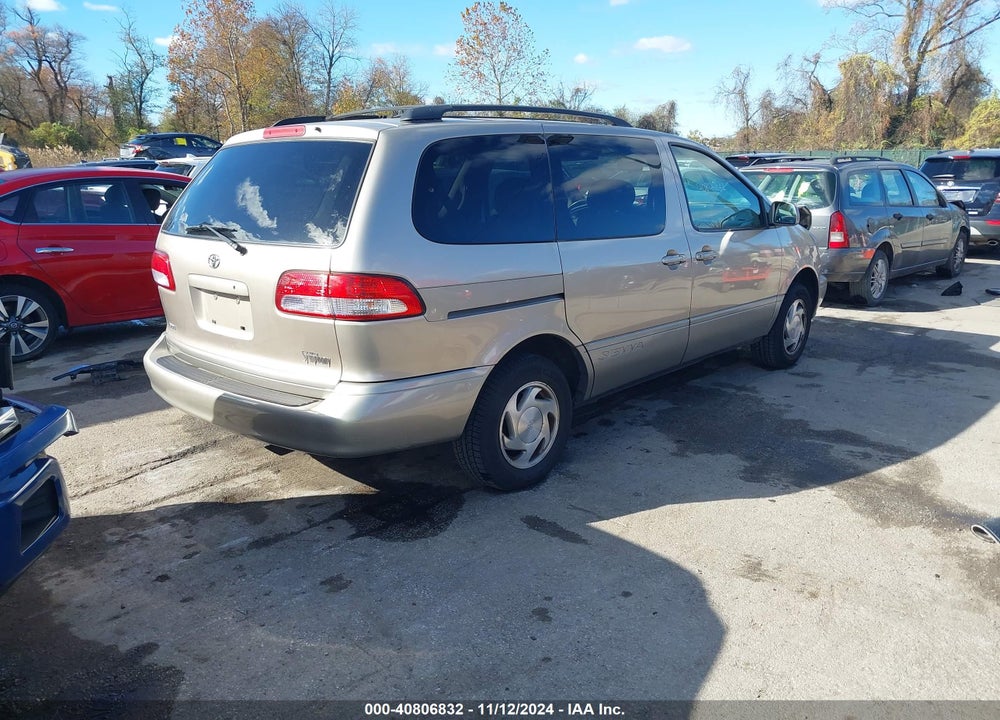 2002 TOYOTA SIENNA VIN: 4T3ZF13C52U503314