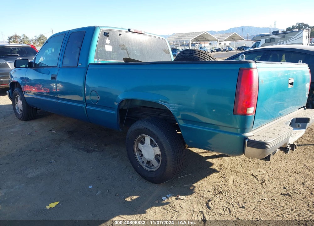 1997 CHEVROLET C1500 FLEETSIDE VIN: 1GCEC19R0VE261076