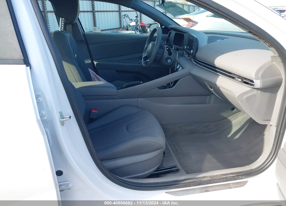 2024 HYUNDAI ELANTRA VIN: KMHLL4DG6RU716325