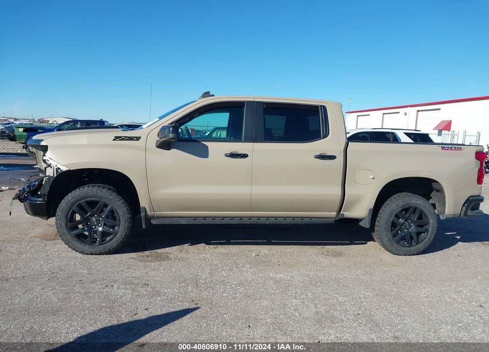 2023 CHEVROLET SILVERADO 1500 4WD SHORT BED LT TRAIL BOSS VIN: 3GCUDFED6PG137633