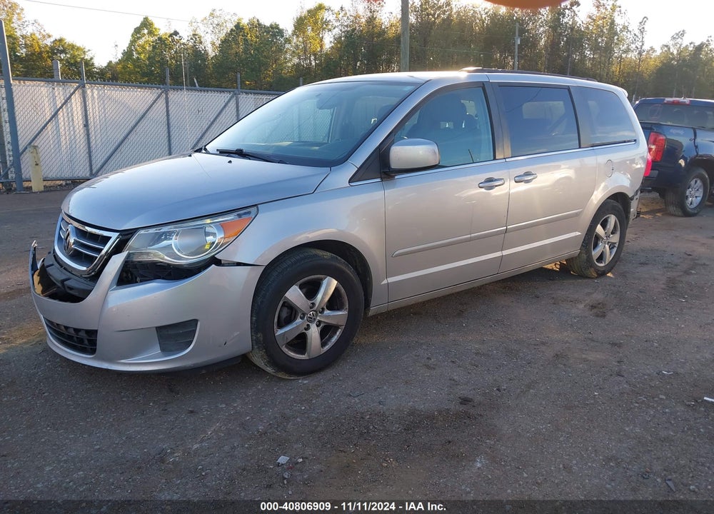 2011 VOLKSWAGEN ROUTAN SE VIN: 2V4RW3DG0BR772642