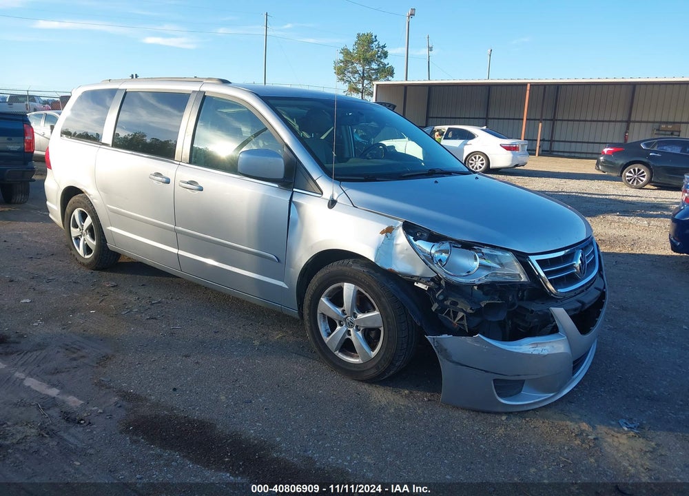 2011 VOLKSWAGEN ROUTAN SE VIN: 2V4RW3DG0BR772642