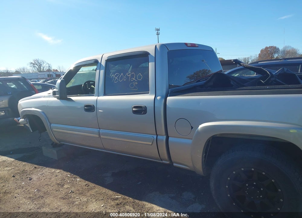 2007 CHEVROLET SILVERADO 1500 CLASSIC LT1 VIN: 2GCEK13Z371103427