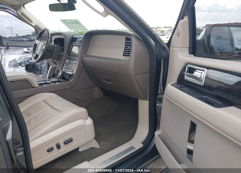 2016 LINCOLN NAVIGATOR SELECT VIN: 5LMJJ2HT1GEL07114