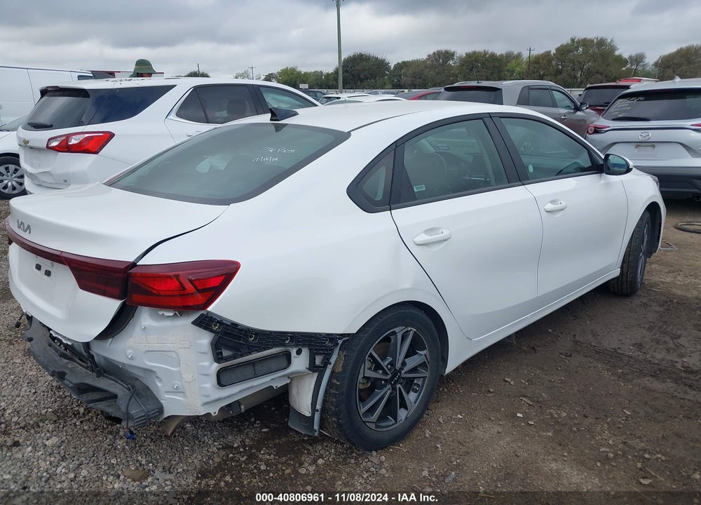 2024 KIA FORTE LXS VIN: 3KPF24AD1RE751903