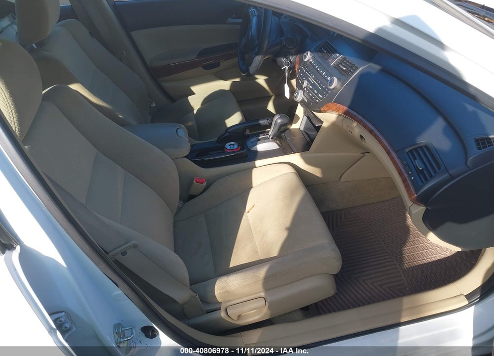 2012 HONDA ACCORD 2.4 EX VIN: 1HGCP2F78CA057863