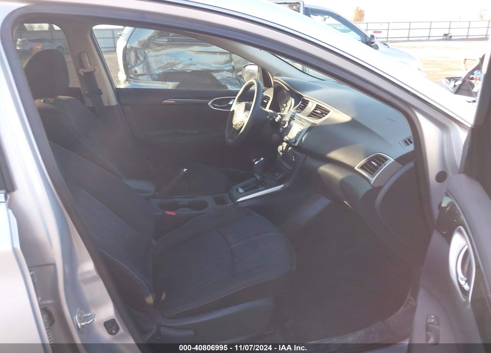 2017 NISSAN SENTRA SV VIN: 3N1AB7AP3HY372911