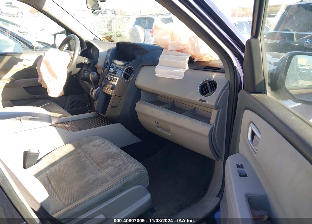 2014 HONDA PILOT VIN: 5FNYF4H22EB031631