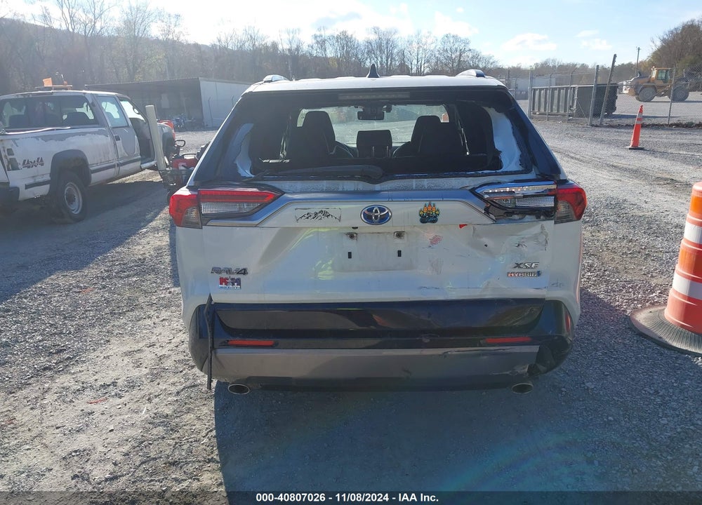 2019 TOYOTA RAV4 HYBRID XSE VIN: JTMEWRFV3KD509684