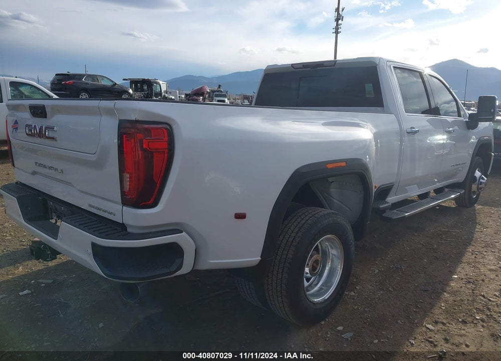 2021 GMC SIERRA 3500HD 4WD  LONG BED DENALI VIN: 1GT49WEY9MF106507