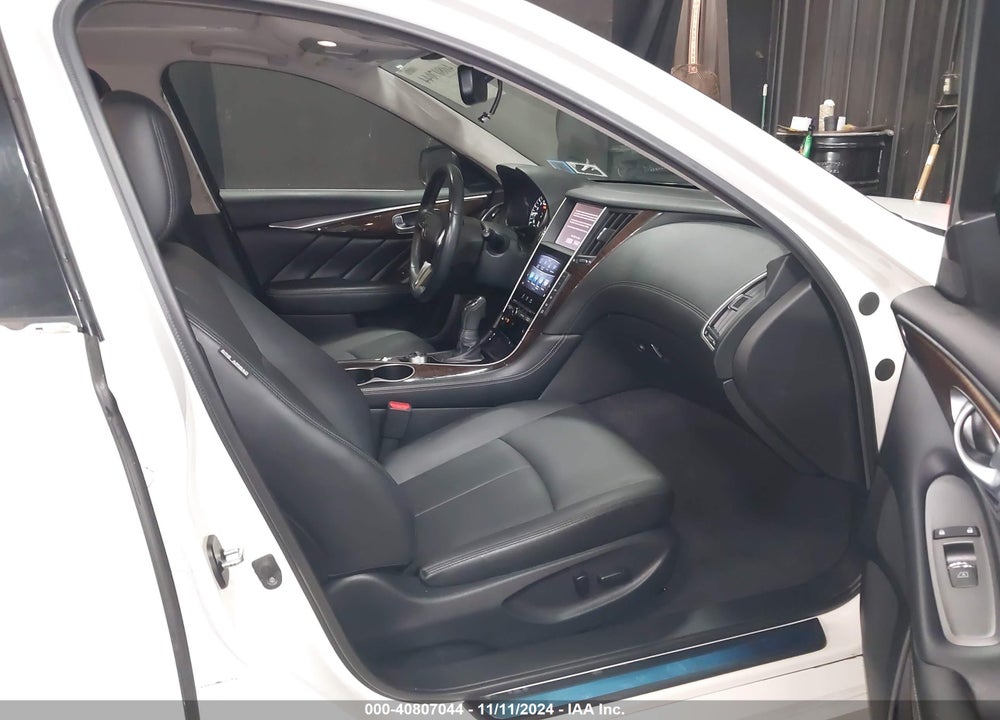 2018 INFINITI Q50 3.0T LUXE VIN: JN1EV7AR5JM430293