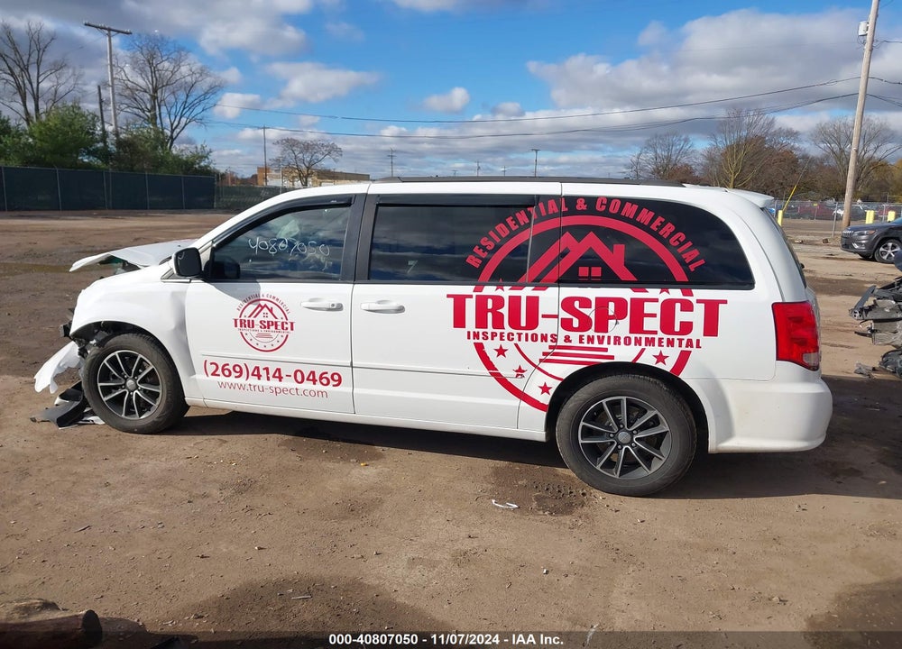 2017 DODGE GRAND CARAVAN VIN: 2C4RDGEG8HR766036