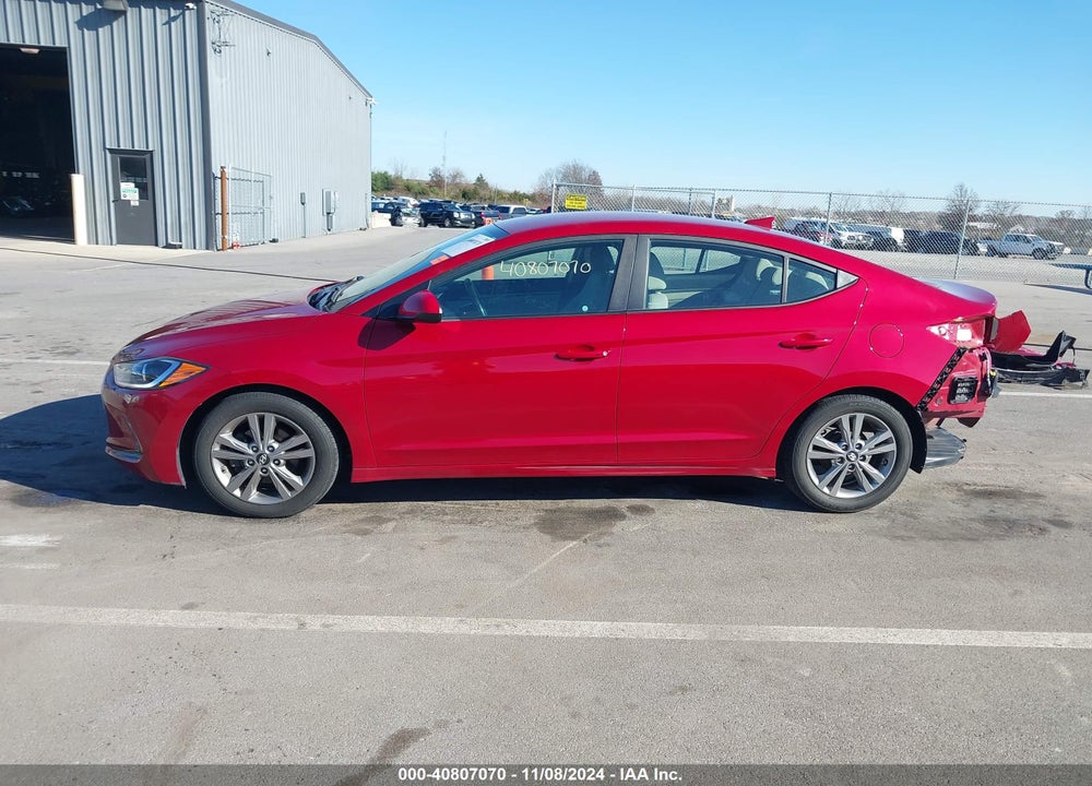 2017 HYUNDAI ELANTRA SE VIN: KMHD84LF6HU141320