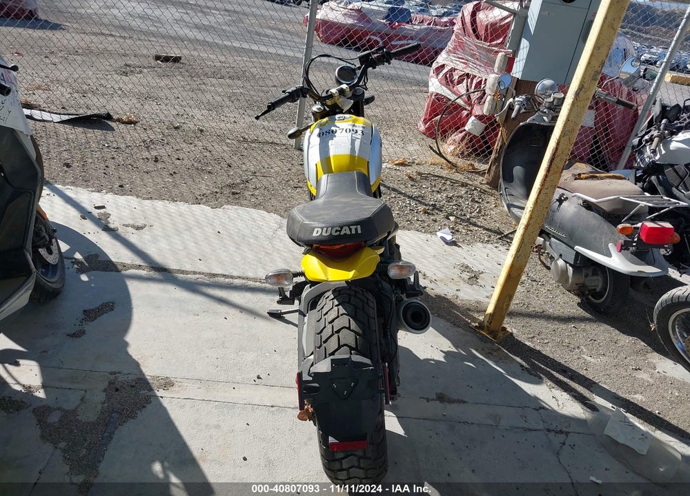 2015 DUCATI SCRAMBLER 800 VIN: ML015ANM3FT000640