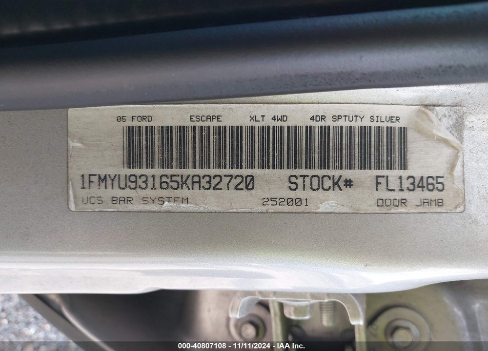 2005 FORD ESCAPE XLT VIN: 1FMYU93165KA32720