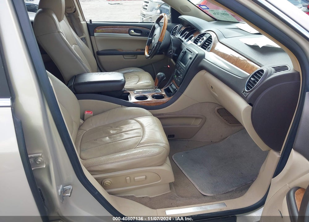 2008 BUICK ENCLAVE CXL VIN: 5GAER23728J274128