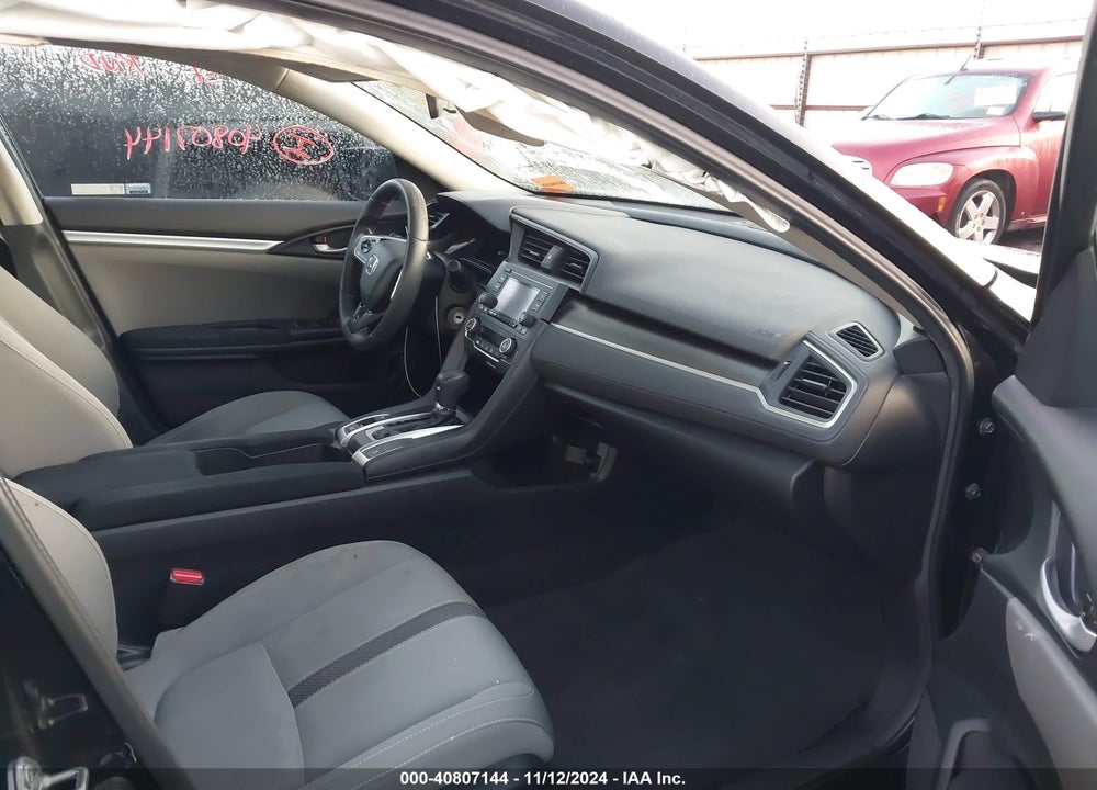 2019 HONDA CIVIC LX VIN: 19XFC2F67KE045374
