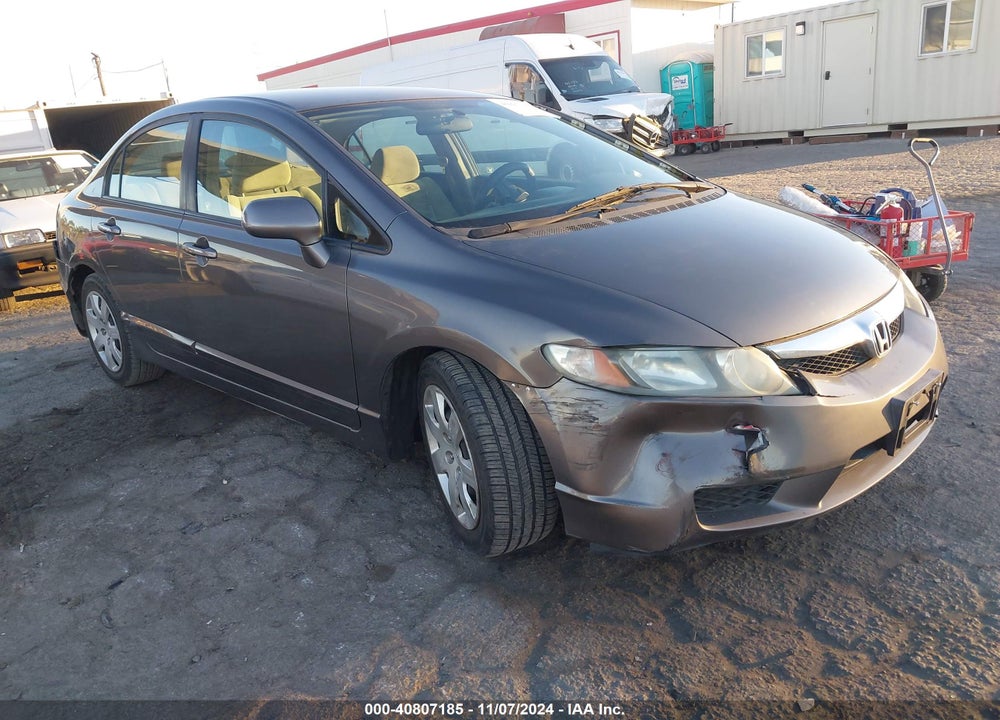 2010 HONDA CIVIC LX VIN: 19XFA1F52AE050150