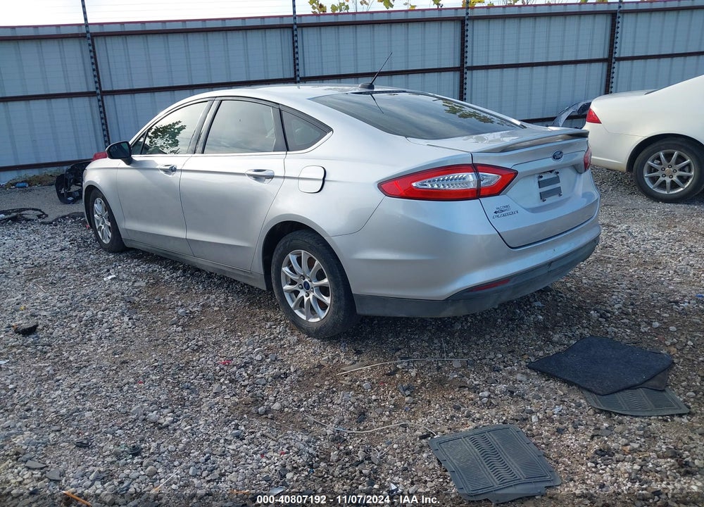 2015 FORD FUSION VIN: 1FA6P0G7XF5116669
