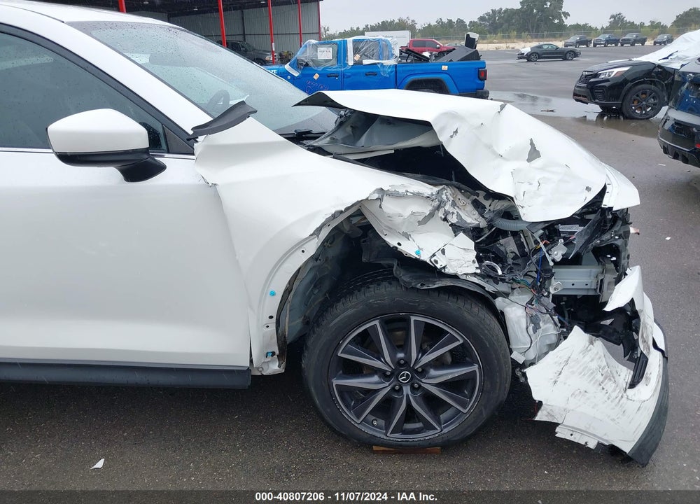 2018 MAZDA CX-5 TOURING VIN: JM3KFBCM4J0340956