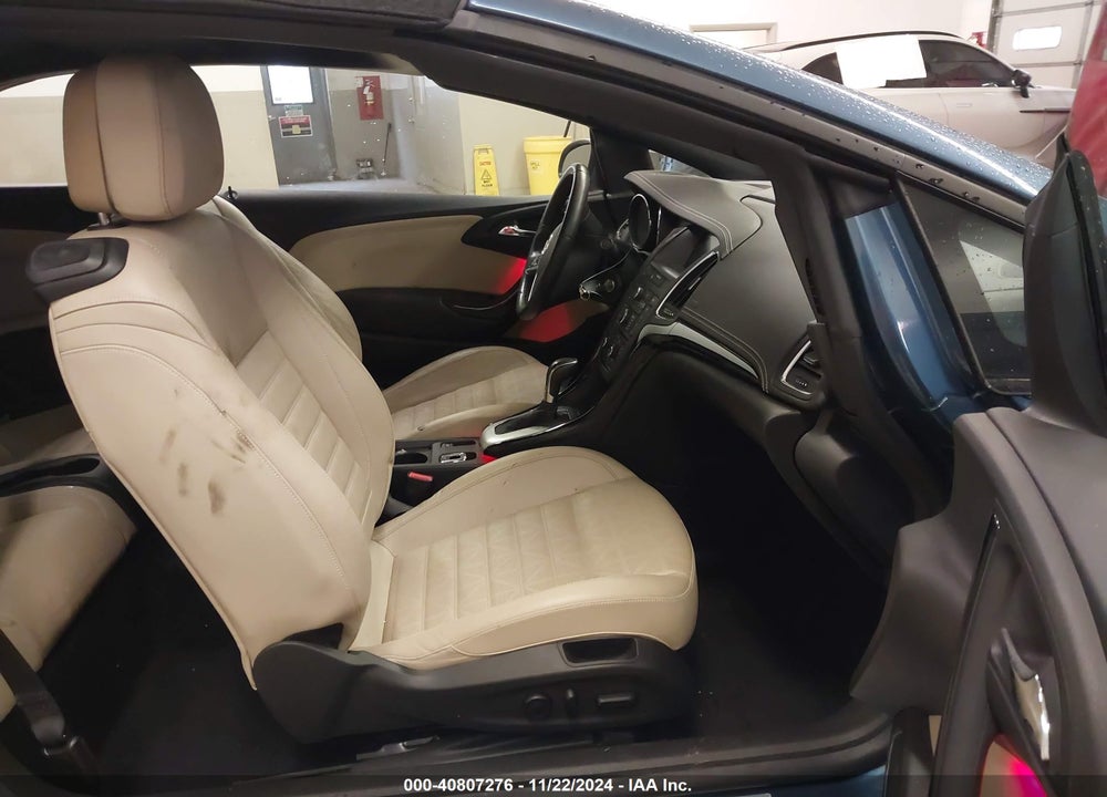 2017 BUICK CASCADA PREMIUM VIN: W04WH3N5XHG065735