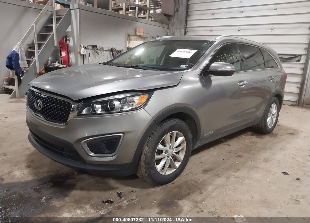 2016 KIA SORENTO 3.3L LX VIN: 5XYPGDA54GG024821