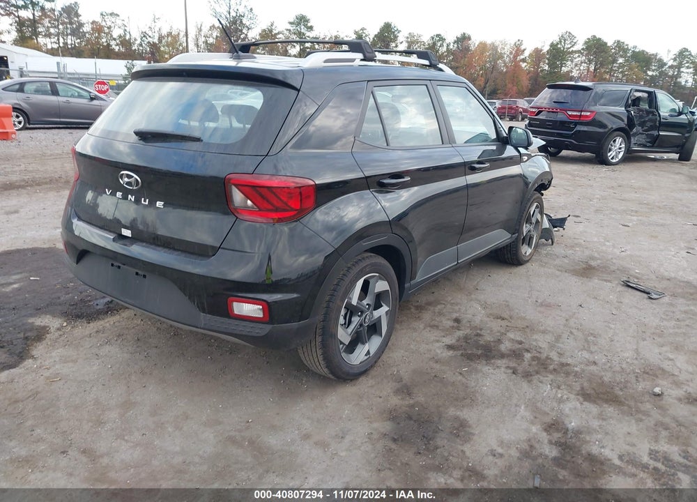 2024 HYUNDAI VENUE SEL VIN: KMHRC8A32RU313283