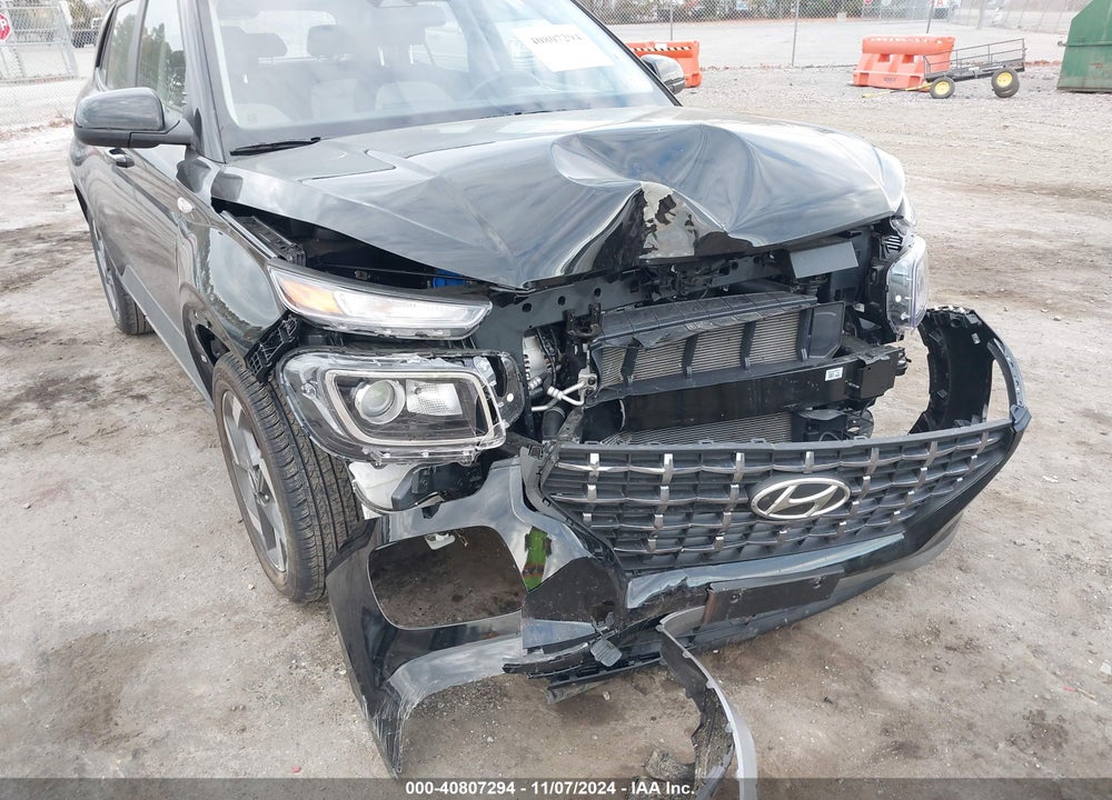 2024 HYUNDAI VENUE SEL VIN: KMHRC8A32RU313283