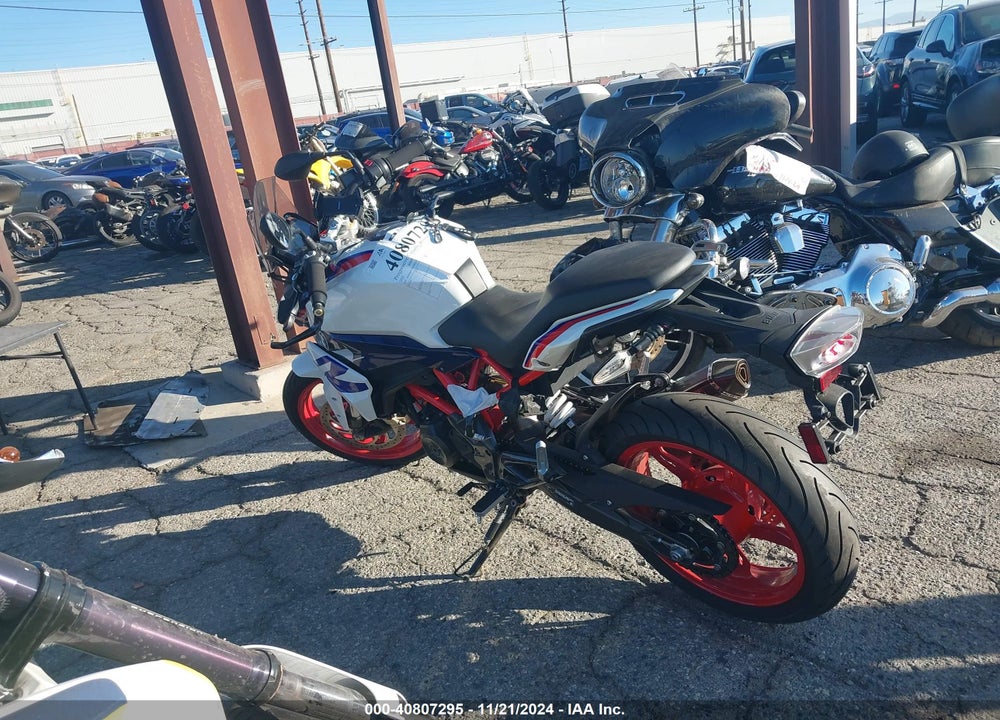 2022 BMW G310 R VIN: WB30G4304NRA30353