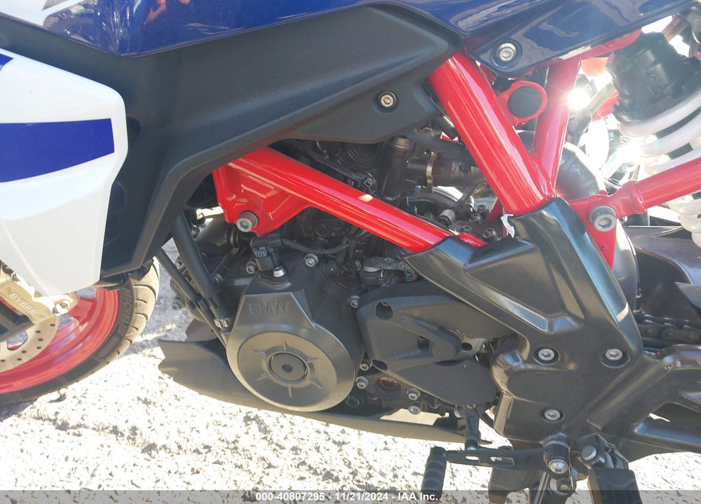 2022 BMW G310 R VIN: WB30G4304NRA30353