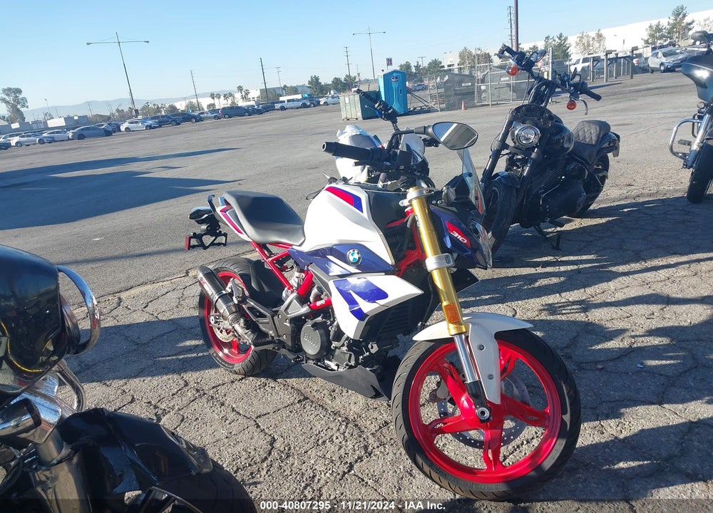 2022 BMW G310 R VIN: WB30G4304NRA30353