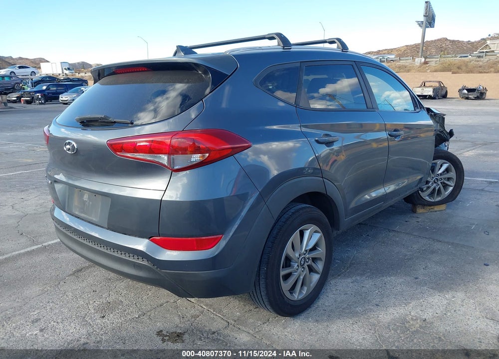 2018 HYUNDAI TUCSON SEL VIN: KM8J33A41JU682908