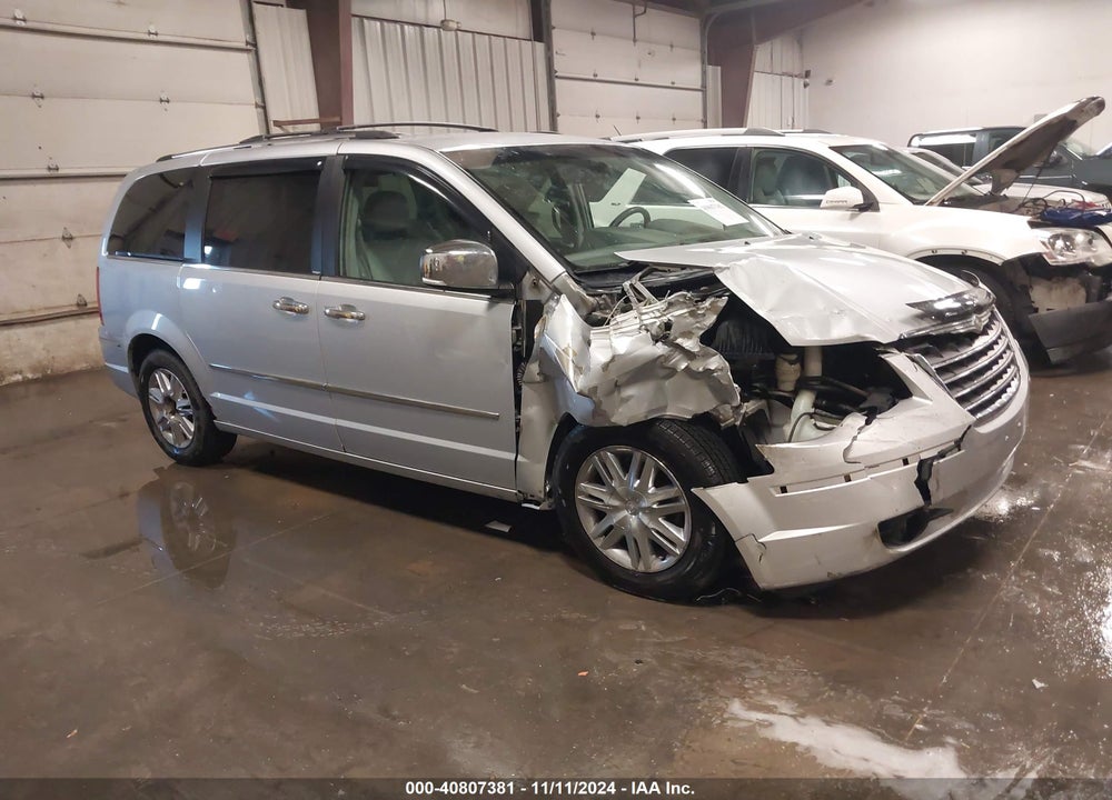 2008 CHRYSLER TOWN & COUNTRY LIMITED VIN: 2A8HR64X58R732847