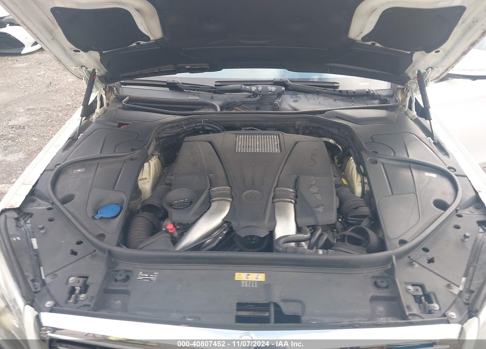 2015 MERCEDES-BENZ S 550 VIN: WDDUG8CB1FA081933