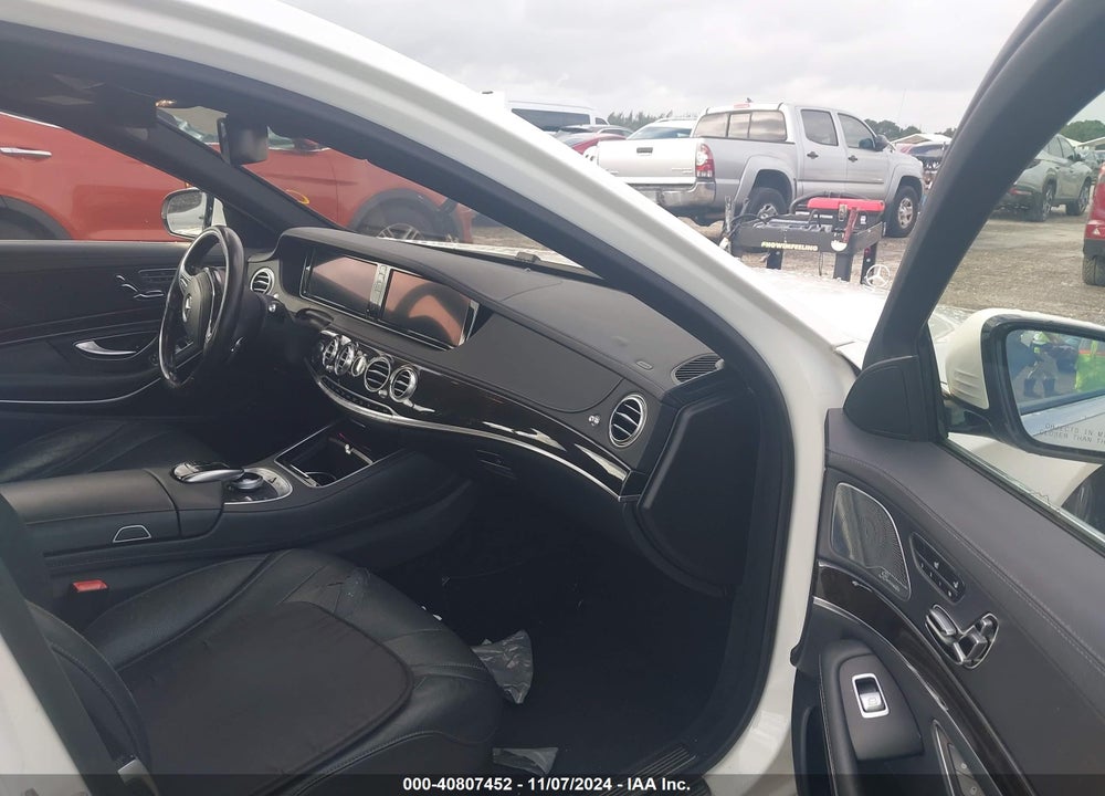 2015 MERCEDES-BENZ S 550 VIN: WDDUG8CB1FA081933