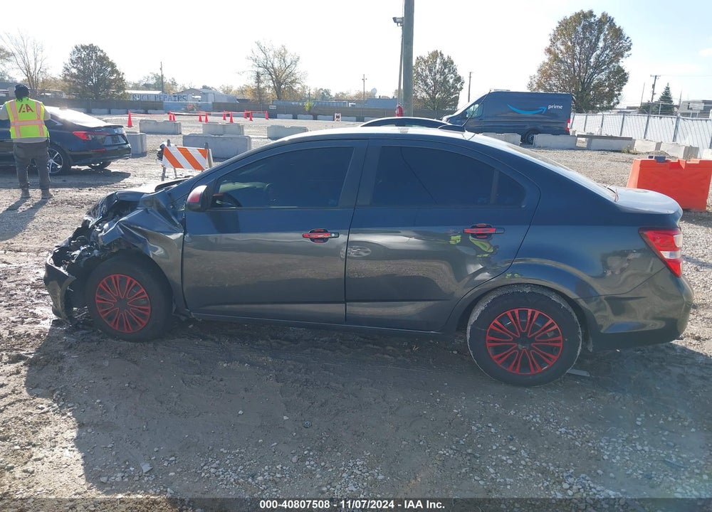2018 CHEVROLET SONIC VIN: 1G1JB5SH9J4119151