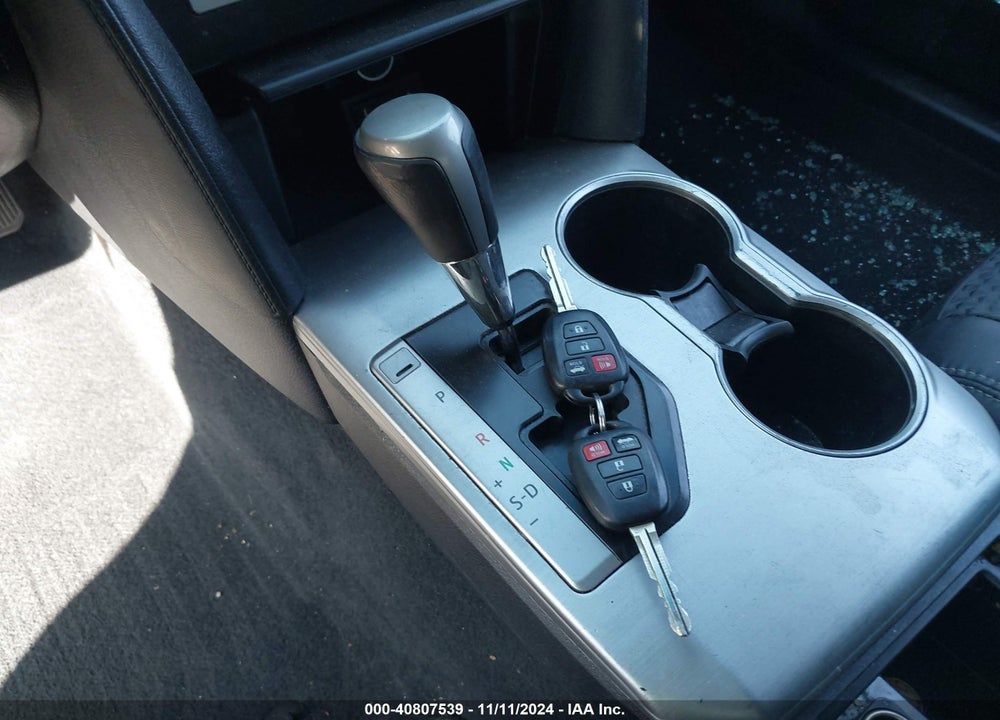 2014 TOYOTA CAMRY SE VIN: 4T1BF1FK7EU311331