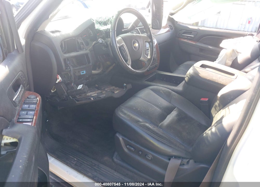 2014 CHEVROLET TAHOE LT VIN: 1GNSCBE04ER229733