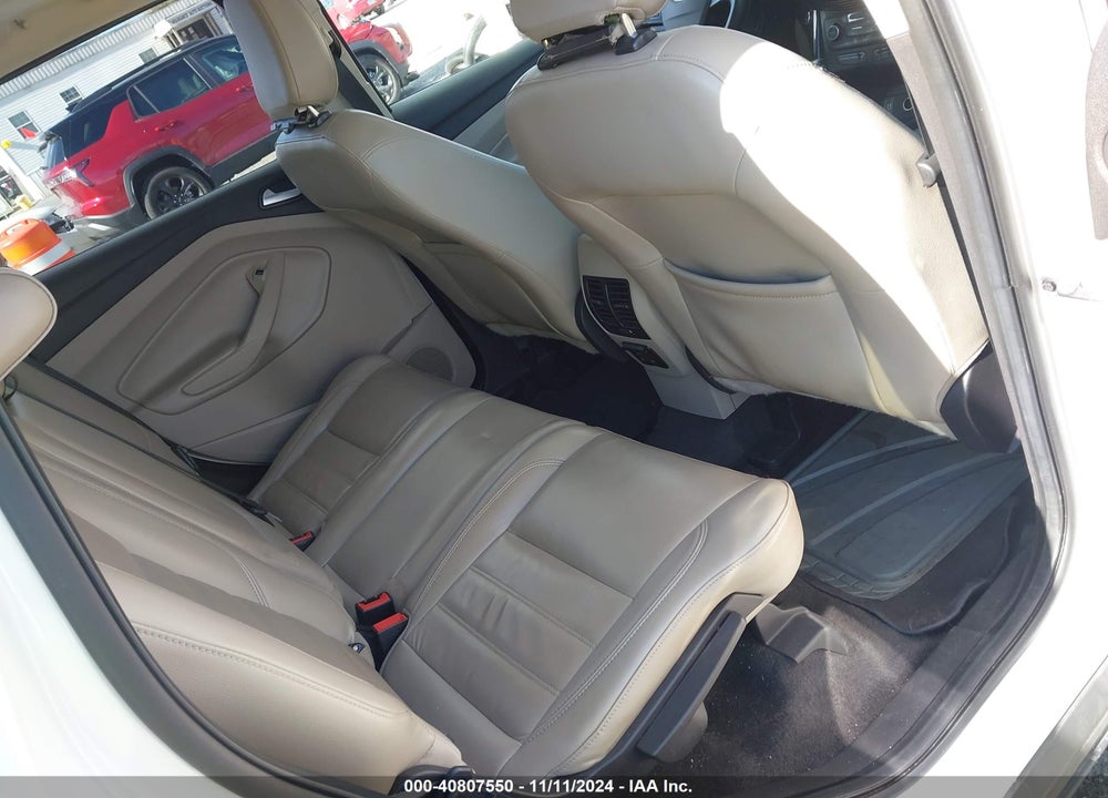 2019 FORD ESCAPE TITANIUM VIN: 1FMCU9J99KUA30737