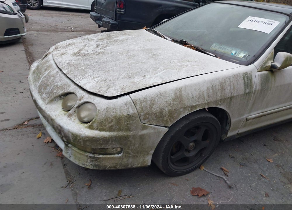 1998 ACURA INTEGRA GS VIN: JH4DC4466WS020652
