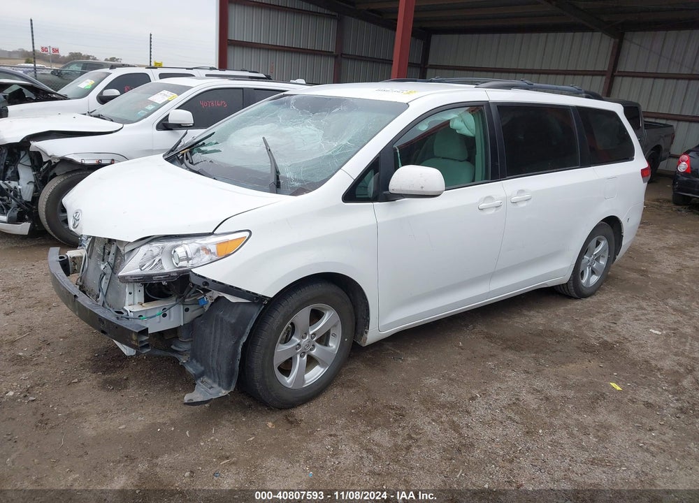 2011 TOYOTA SIENNA LE V6 VIN: 5TDKK3DC1BS126988